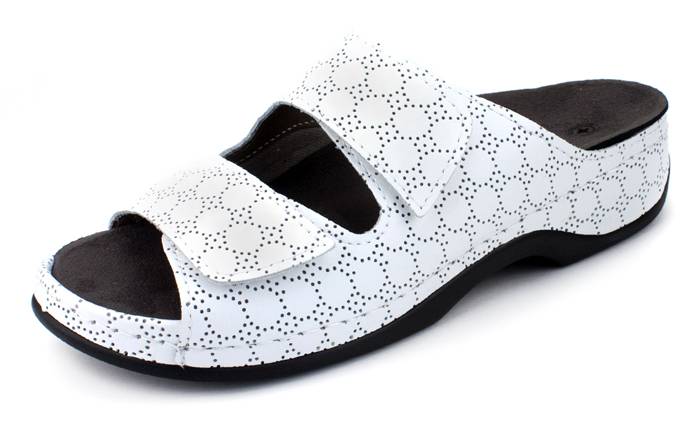 Ортопедическая обувь для женщин и мужчин: здоровье прежде всего